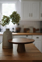 Kayu Cake Stand