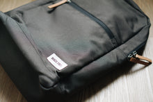 Urban Pack Mini in Charcoal