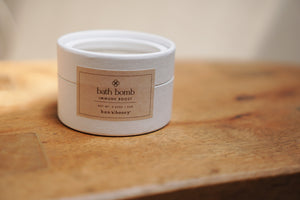 Hon's Honey Bath Bomb