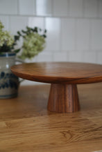 Kayu Cake Stand