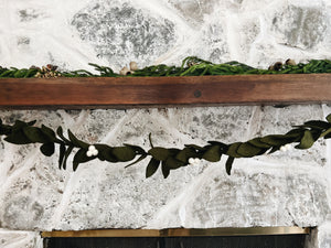 Felt Mistletoe Garland
