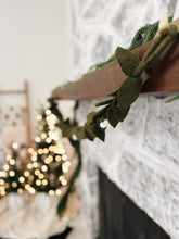 Felt Mistletoe Garland